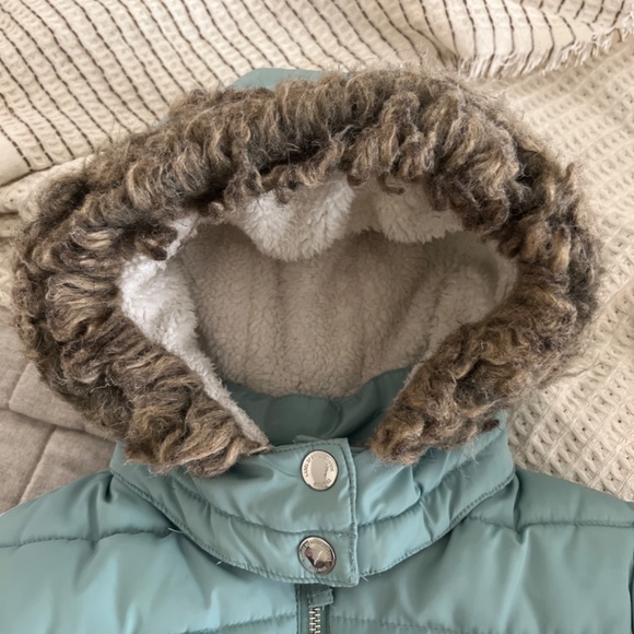Girl’s H&M Puffer Coat - Picture 11 of 11